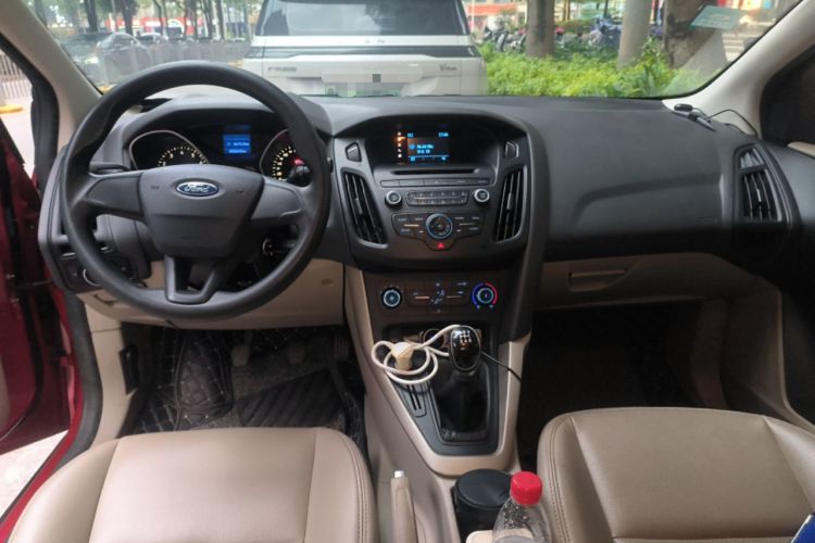 Used Ford Focus 2015 Sedan 1.6L Manual Comfort Model