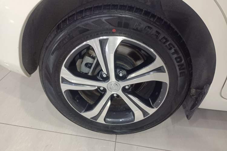 Used Nissan Tiida 2020 1.6L CVT Smart Drive Edition Right Rear Wheel Hub