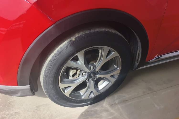 Used Kia KX3 2019 1.6L Automatic Fashion Sunroof Edition