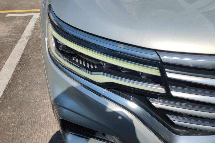 Used Roewe RX5 MAX 2019 400TGI Automatic 4G Connect Luxury Edition
