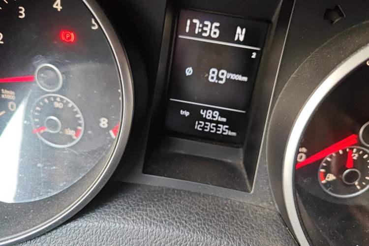 Used Volkswagen Golf 2012 1.6L Automatic Comfort Model
