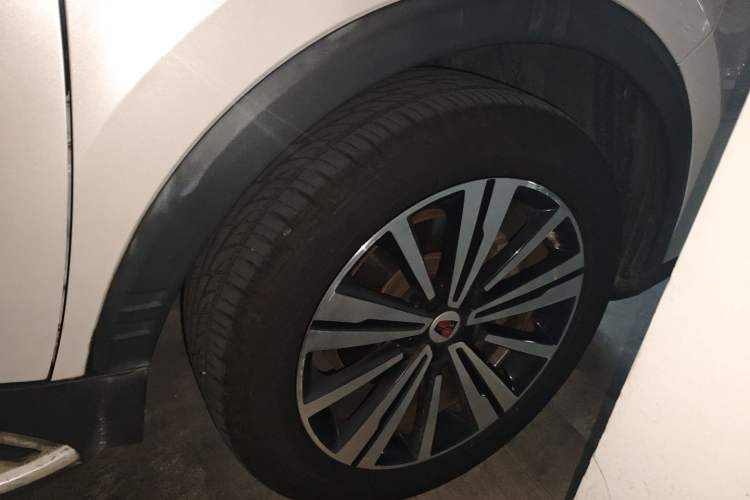 Used Roewe RX5 New Energy 2017 eRX5 50T Hybrid Connected Prestige Flagship Edition
