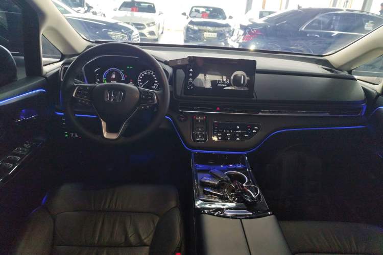 Used Honda Elysion 2024 2.0L eHEV Luxury Edition