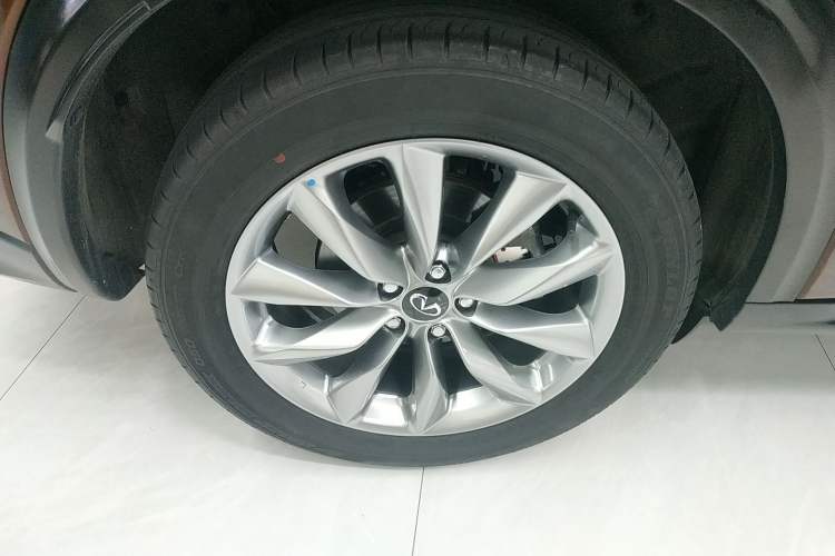 Used Infiniti QX50 2020 Revised Version 2.0T All-Wheel Drive Elite Edition
