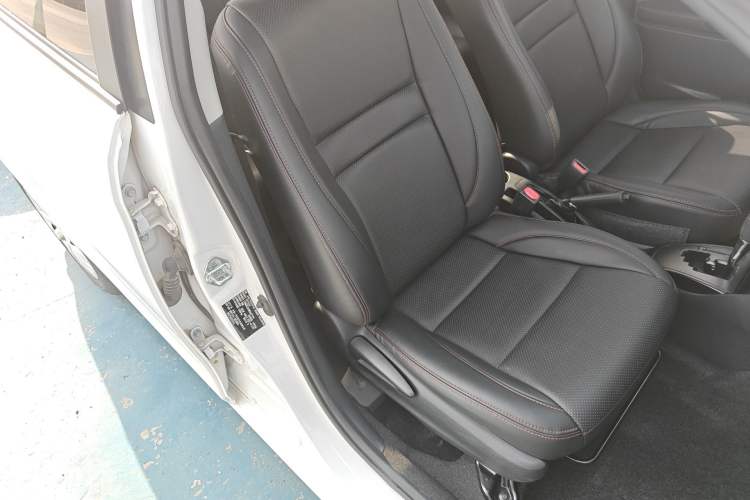 Used Toyota Vios 2021 1.5L CVT Innovation Edition Right Front Seat