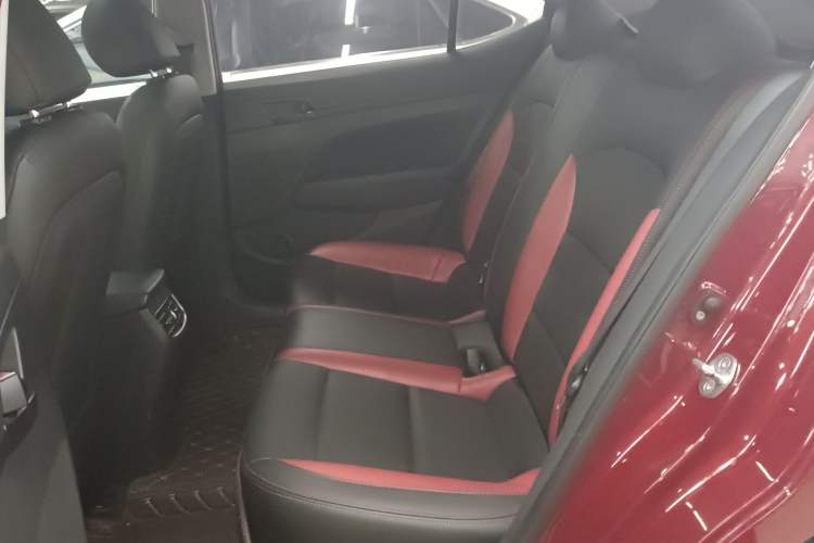 Used Hyundai Elantra (6th Generation / Lingdong) 2018 1.4T Dual-Clutch Xuan Dong · Dynamic Edition Left Rear Seat