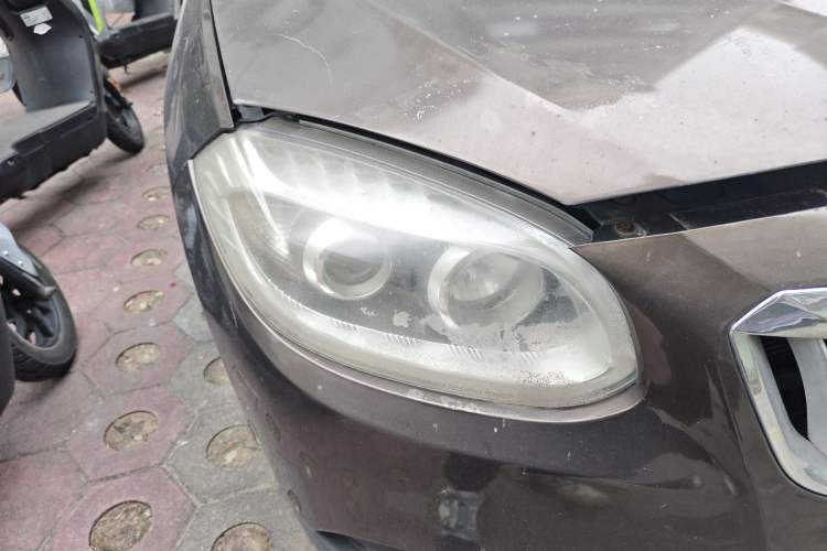 Used Brilliance V5 2012 1.6L Automatic Comfort Edition