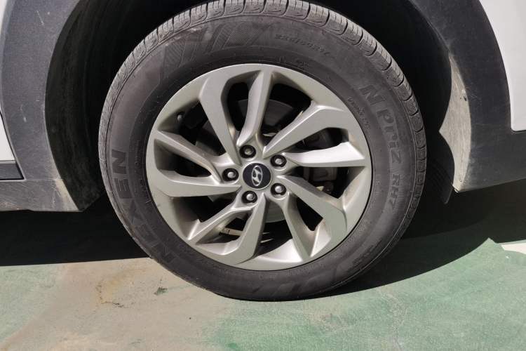 Used Hyundai Tucson 2015 1.6T Dual-Clutch Two-Wheel-Drive Smart Model