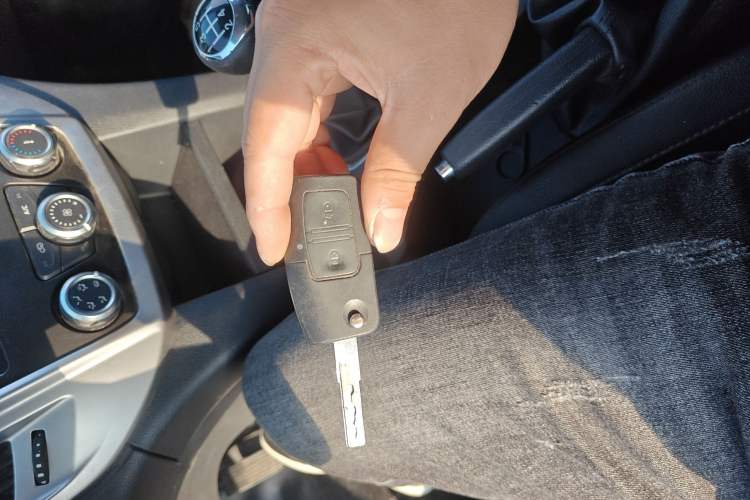 Used JMC Baodian 2020 2.5T Diesel Two-Wheel Drive Comfort Edition Long Wheelbase JX4D25A6L