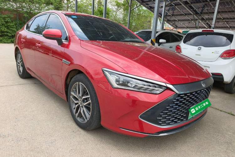 Used BYD Qin PLUS 2021 DM-i 55KM Flagship Model
