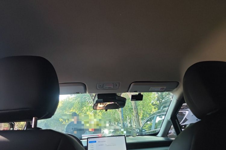 Used AION Y 2023 Younger