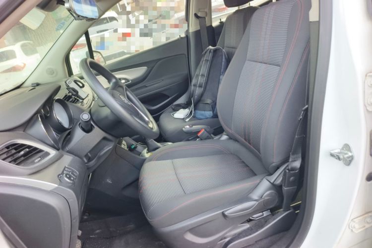 Used Buick Encore 2015 1.4T Automatic Two-Wheel Drive Urban Elite Version