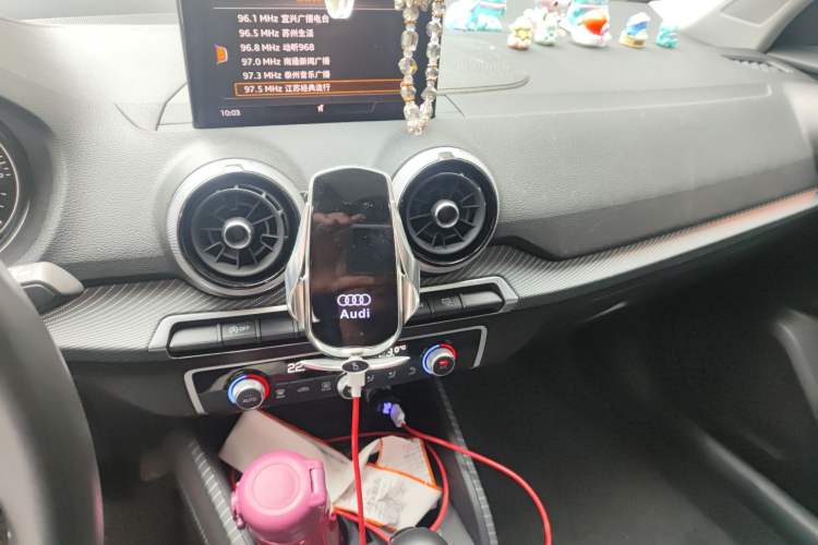 Used Audi Q2L 2022 35 TFSI Fashionable and Elegant Model Audio And AC Panel