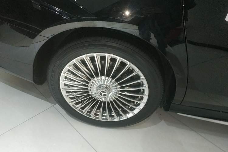 Used Mercedes-Benz E-Class 2020 E 260 L Sport Edition
