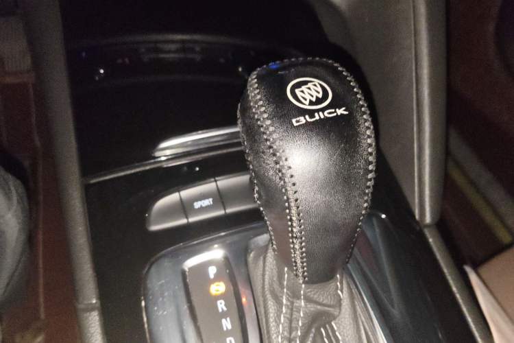 Used Buick Regal 2019 20T Elite Version China VI Standard
