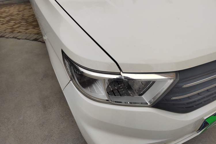 Used Wuling Hongguang V 2019 1.5L Enjoyment Version China VI LAR