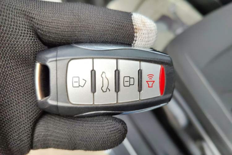 Used Haval M6 2021 PLUS 1.5T DCT Elite Smart Connectivity Model