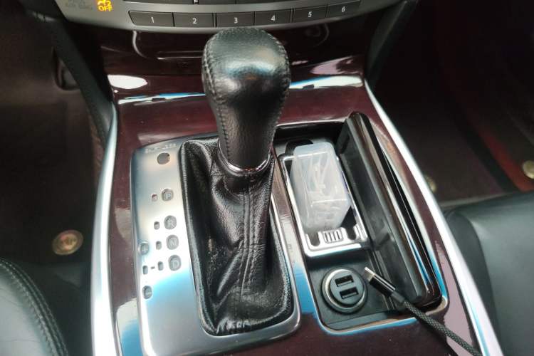 Used Infiniti Q70 2017 Q70L 2.5L Enjoyment Edition
