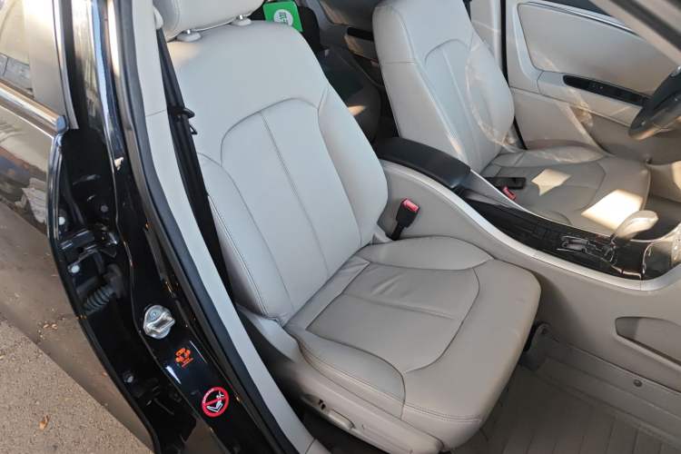 Used Bestune B90 2014 1.8T Automatic Luxury Model