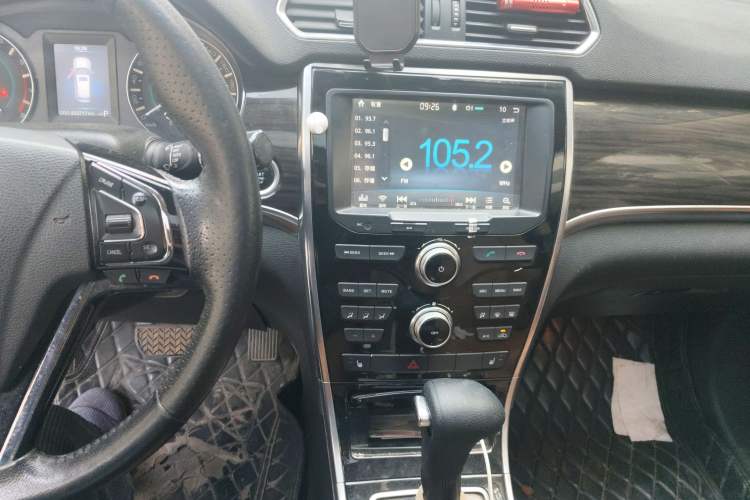 Used Haval H2 2015 1.5T Automatic Two-Wheel Drive Elite Edition