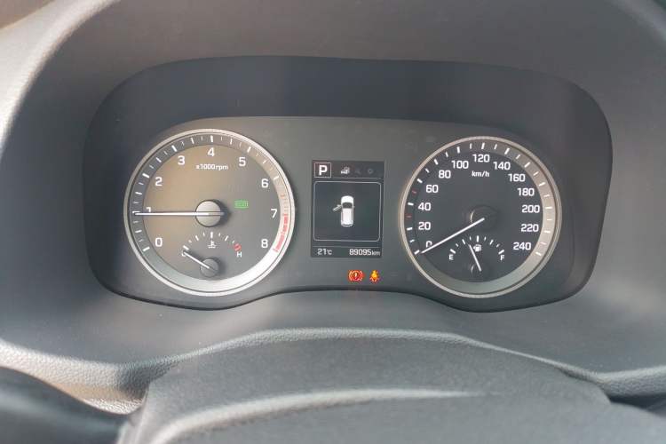 Used Hyundai Tucson 2015 1.6T Dual-Clutch Two-Wheel-Drive Smart Model
