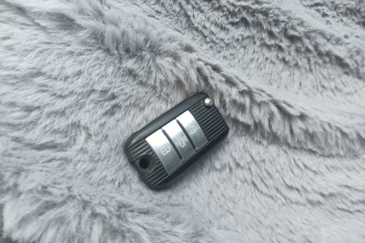 Used Roewe RX5 2018 20T Two-Wheel Drive Automatic Internet Smart Edition