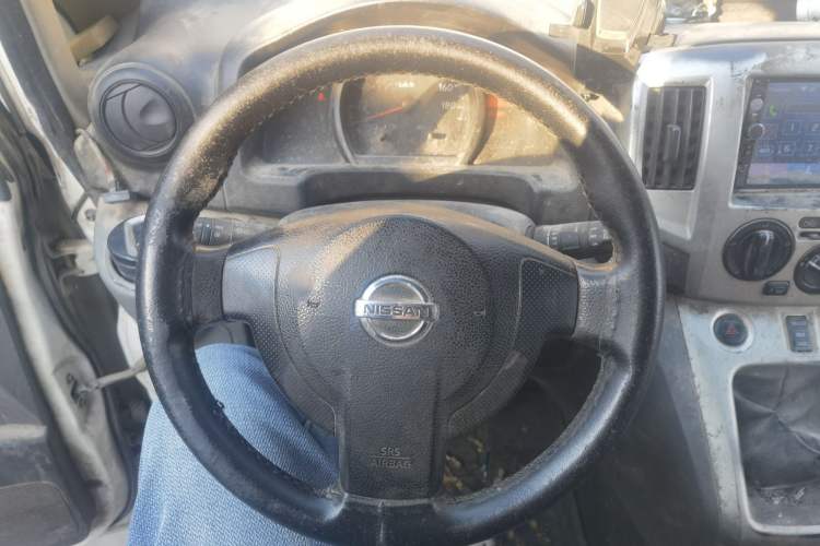 Used Nissan NV200 2011 1.6L 232 Seats Zunya Trim Steering Wheel