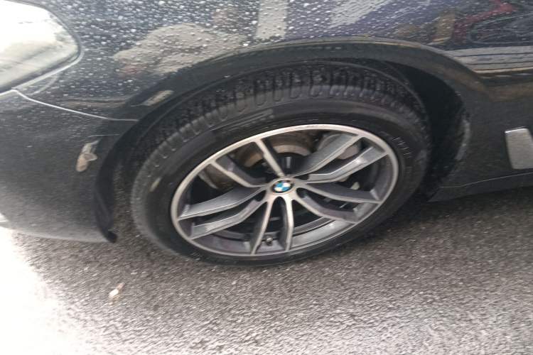 Used BMW 5 Series 2022 Second Facelift 525Li M Sport Package