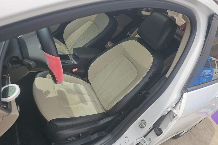 Used Buick Verano 2018 Sedan 15S Automatic Leading Model Left Front Seat