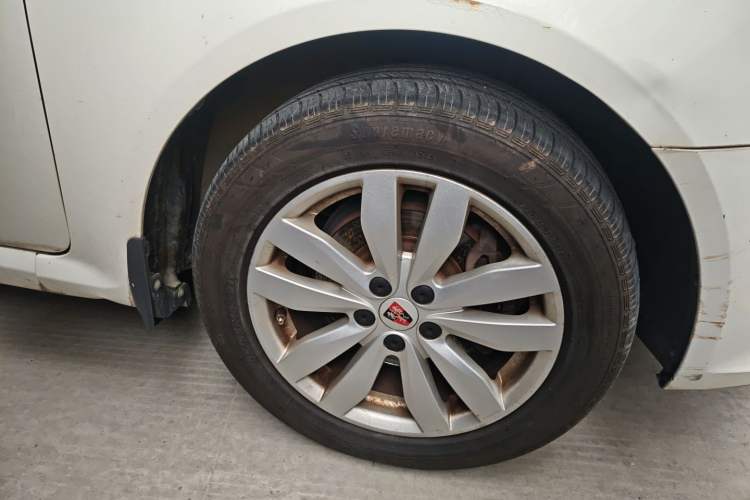 Used Roewe 350 2014 1.5L Automatic Xunda Edition
