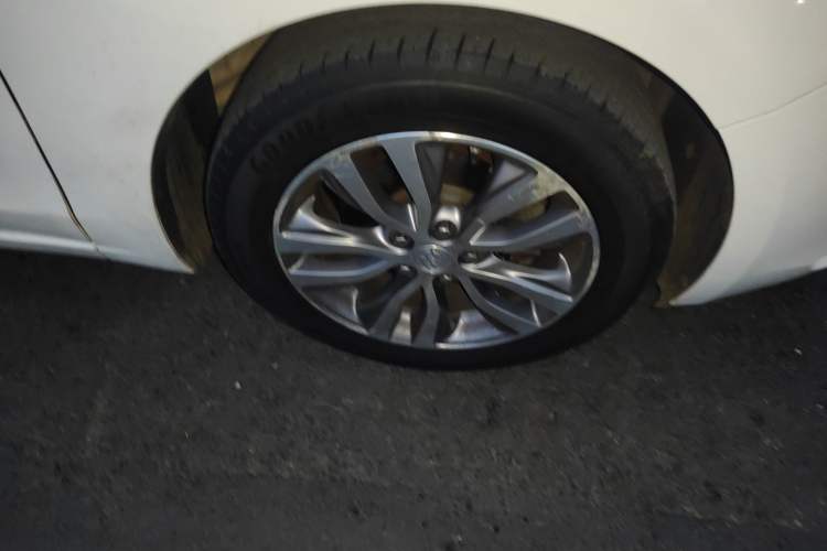 Used Buick GT 2018 18T Automatic Elite Model
