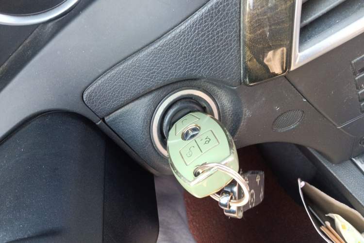 Used Mercedes-Benz C-Class 2011 C 200 CGI Fashion Model