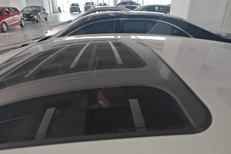 Used MG 5 2021 180 DVVT CVT Youth Luxury Edition
