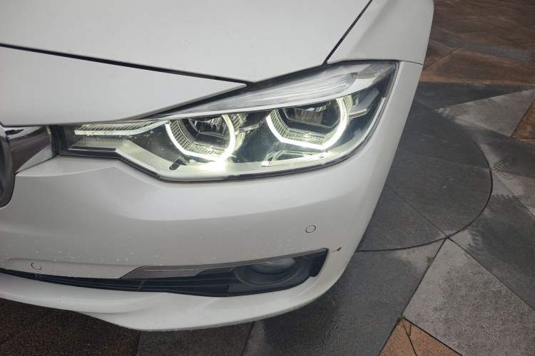 Used BMW 3 Series 2019 320Li Fashion Model Left Front Headlight