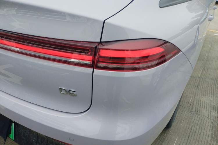 Used Roewe D6 2025 450km Deluxe Edition