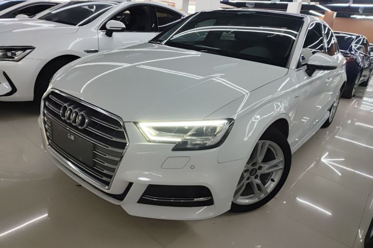 Used Audi A3 2020 Limousine 35 TFSI Fashion Edition China VI Emission Standard