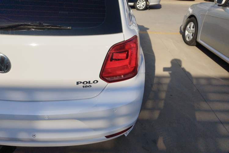 Used Volkswagen Polo 2018 1.5L Automatic Advanced Driving Model Right Rear Taillight