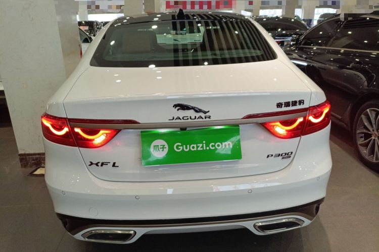 Used Jaguar XFL 2024 2.0T P300 Four-Wheel Drive Flagship Sport Gold Edition
