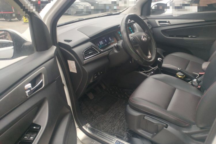 Used CHANGAN KAICHENG Oushang A600 2016 1.5L Manual Luxury 7-Seater Driver Seat