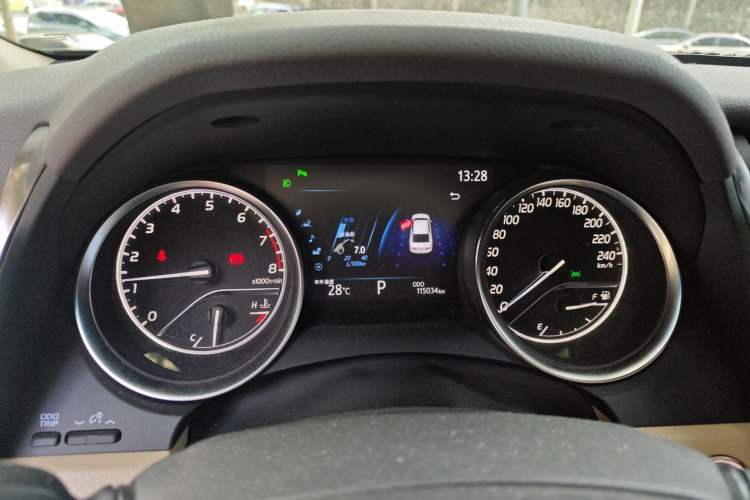 Used Toyota Camry 2019 2.0G Luxury Edition China VI Standard