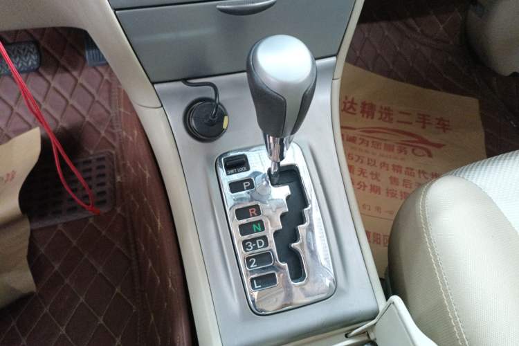 Used Toyota Corolla EX 2013 1.6L Automatic Excellence Edition Gear Lever