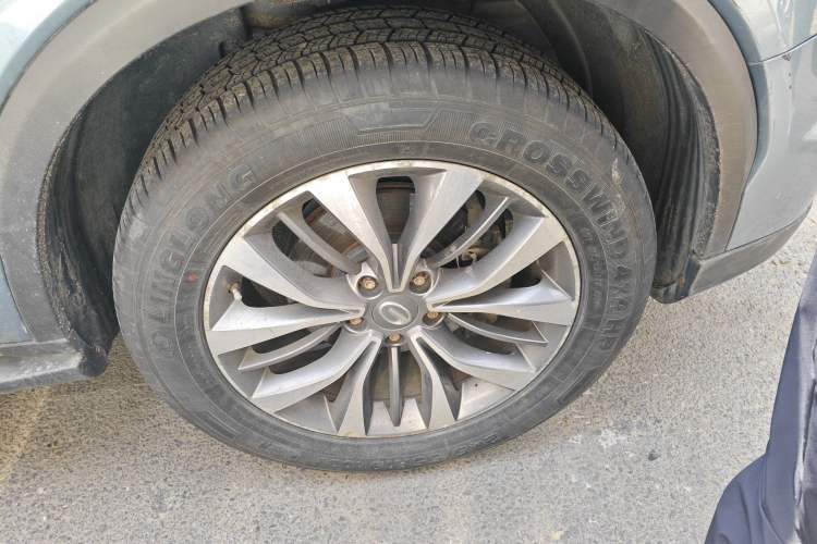 Used GAC Trumpchi GS8 2017 320T Two-Wheel Drive Luxury Smart Connectivity Version (7 Seats)