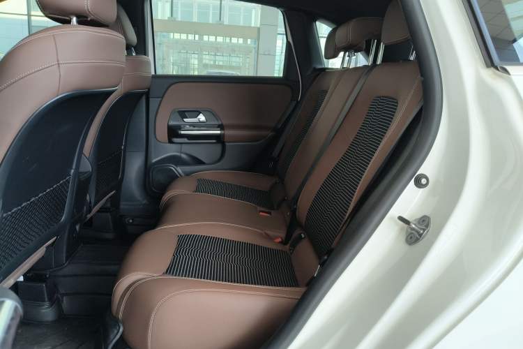 Used Mercedes-Benz B-Class 2021 B 180 Fashion Model