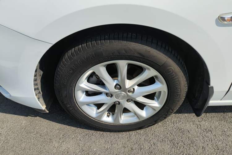 Used Buick GL6 2018 18T 6-Seater Luxury Model
