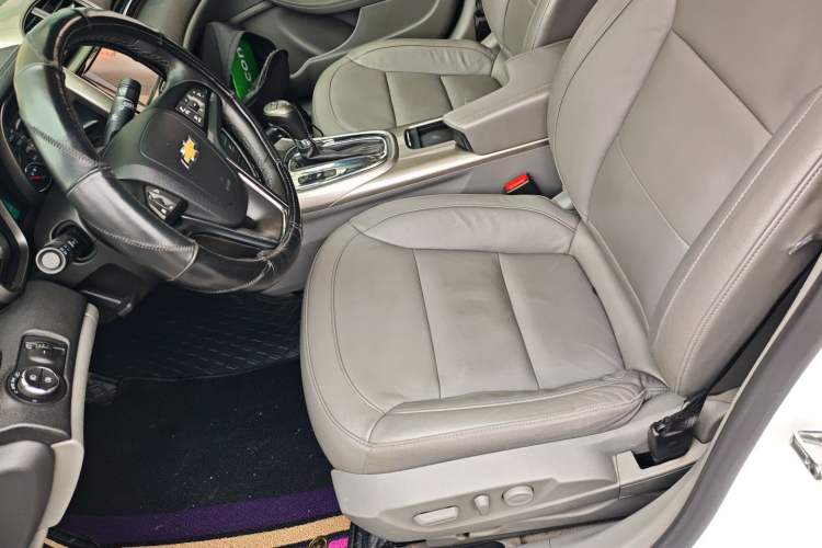 Used Chevrolet Malibu 2014 2.0L Automatic Luxury Edition Left Front Seat