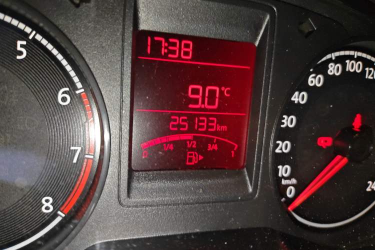 Used Jetta VA3 2021 1.5L Manual Enjoyment Edition Odometer Close Up