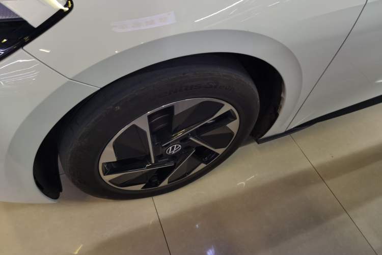 Used Volkswagen ID.3 2024 Outstanding Edition
