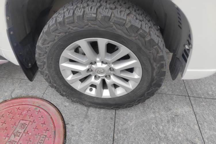 Used Toyota Prado 2016 3.5L Automatic VX NAVI
