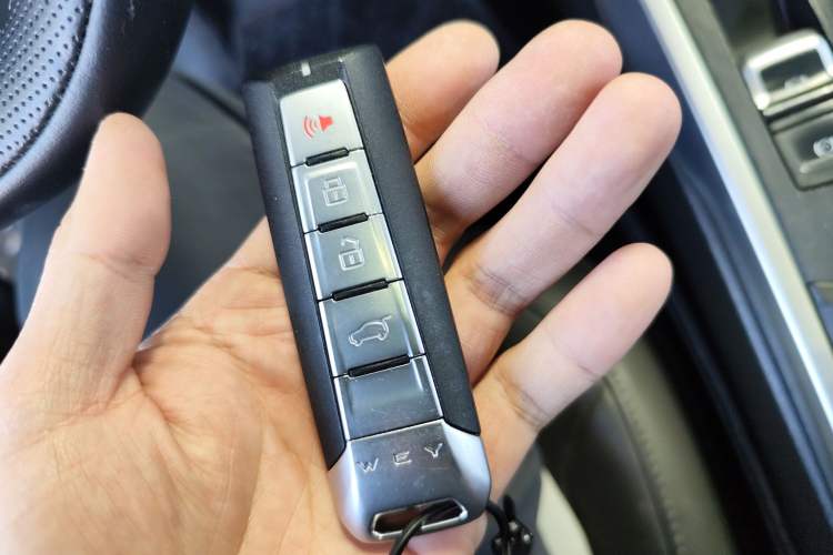 Used Wey VV5 2017 2.0T Flagship Edition Vehicle Key
