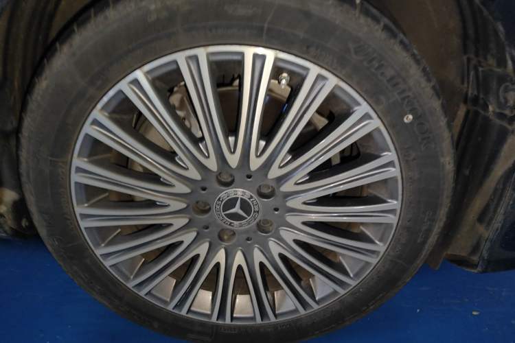 Used Mercedes-Benz E-Class 2022 Updated E 300 L Luxury Edition
